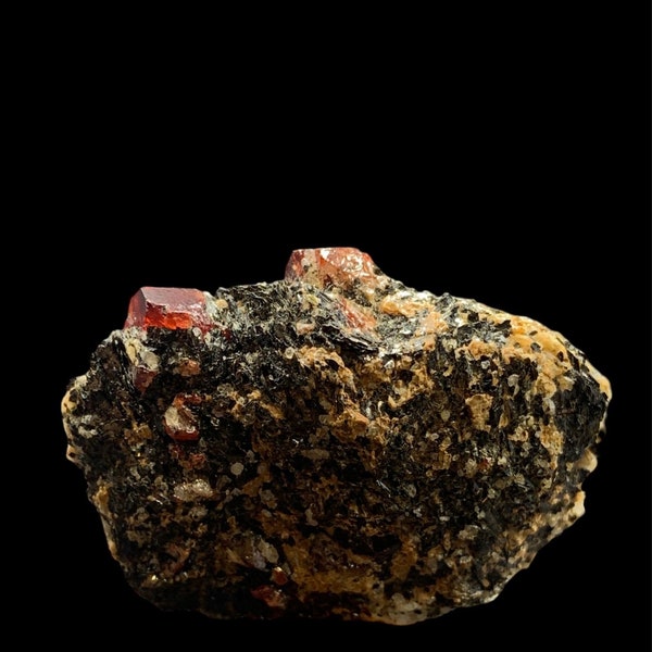 Red Garnet with black mica Garnet specimen for collection red garnet crystal Garnet on matrix red garnet for loose stone garnet for jewelry