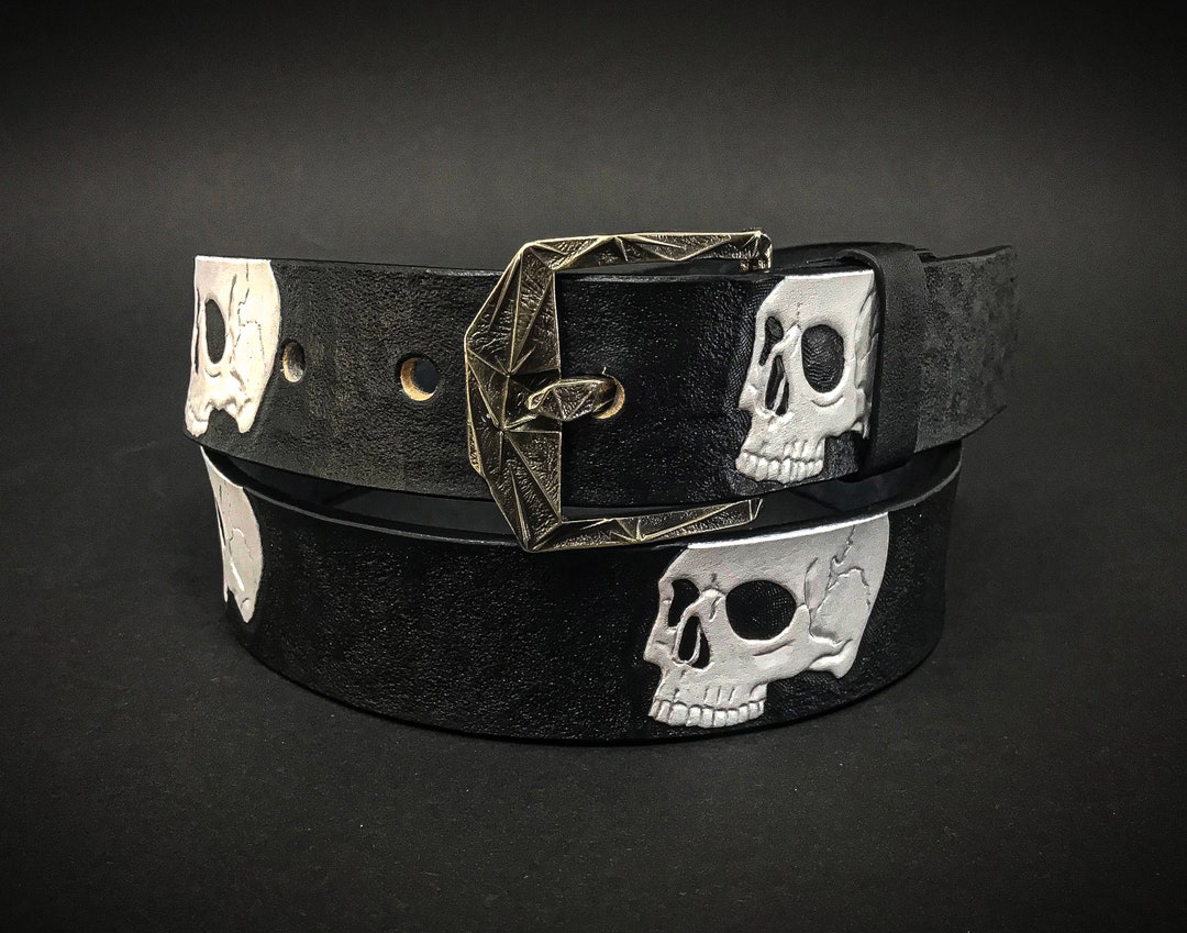 BEAMS FUTURE ARCHIVE / SKULL BELT (Fashion accessories BEAMS