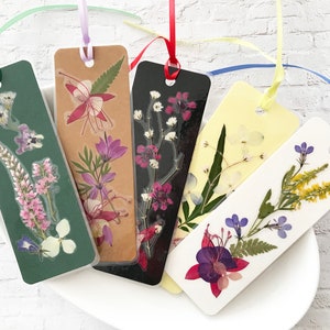 Marcador con flor prensada real - Marcadores laminados - Regalos únicos - Grandes regalos para el lector