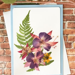 Real Pressed Flowers Card -  Folded Assorted Cards with Real Pressed Flowers - Unique Card gift for Your Loves - C#02-6