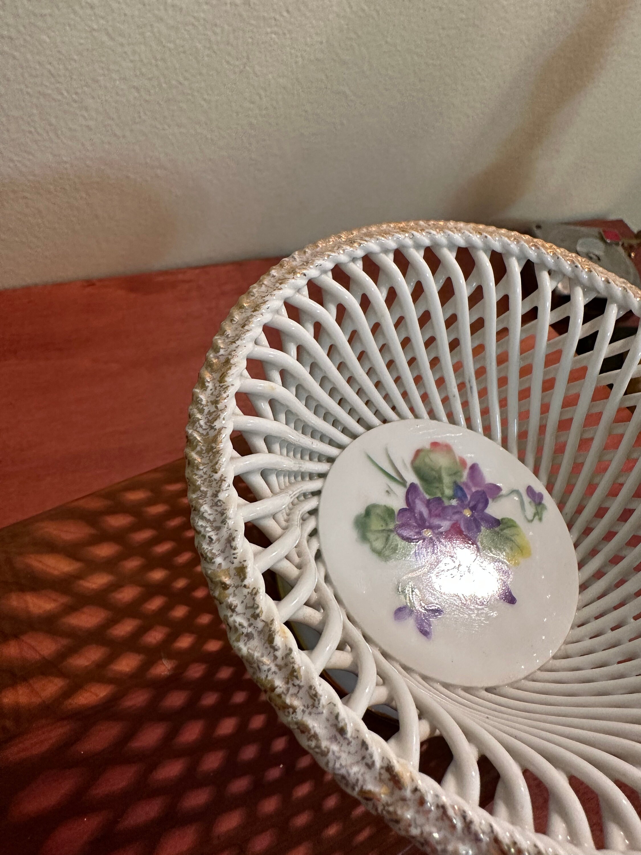 ヴィンテージ日本製磁器格子鉢：紫色の花模様の小物皿 - Etsy 日本