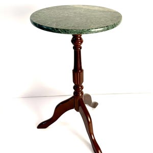 Vintage Bombay Company Green Marble Plant Stand: Mahogany Pedestal Vintage Bombay Company Green Marble Plant Stand: Mahogany Pedestal