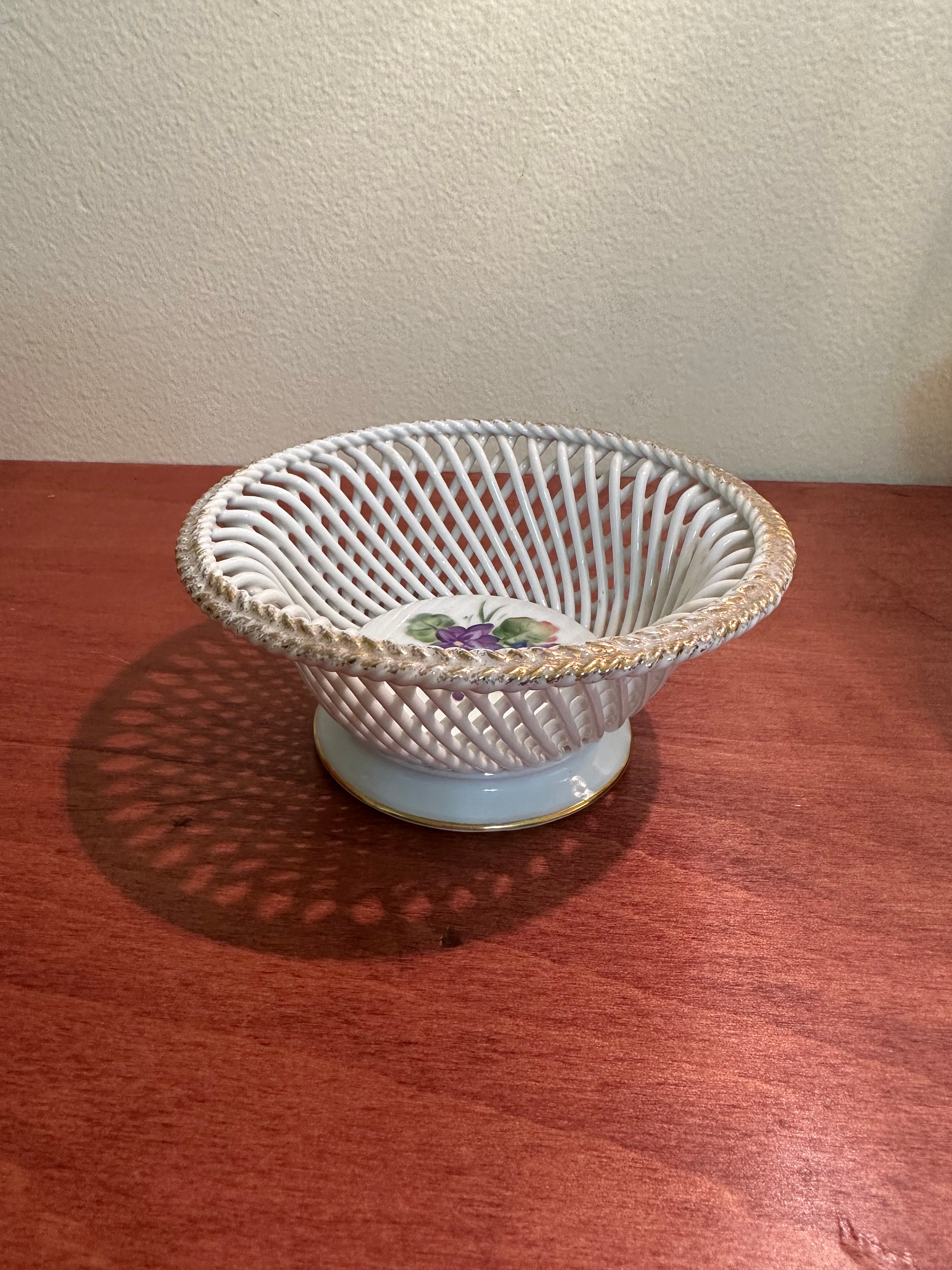 ヴィンテージ日本製磁器格子鉢：紫色の花模様の小物皿 - Etsy 日本