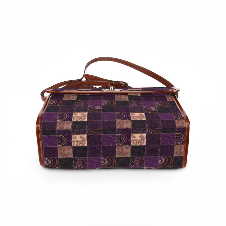 Lila Patchwork Muster Wasserdichte Ledertasche | Leder Umhängetasche Bild 5