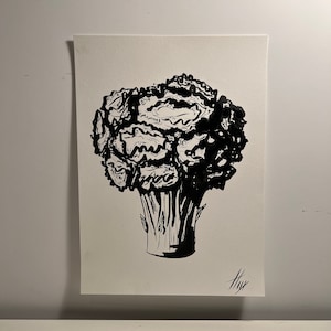 Graphical Drawing &quot;Broccoli Sketch&quot; - @kapiteko - futuristic, abstract, modern, black/white, simplistic, decor, pen drawing, sketches