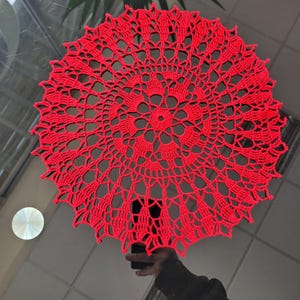 Handmade Red Crochet Doily – Vintage-Inspired Round Lace Table Décor, Elegant Home Accent, Cotton Doily Centrepiece