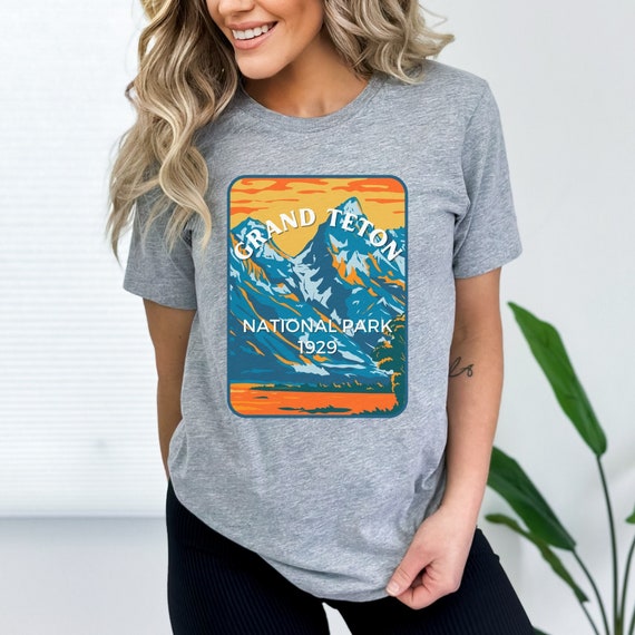 Grand Teton National Park Retro T-Shirt Grand Teton National Park Retro T-Shirt