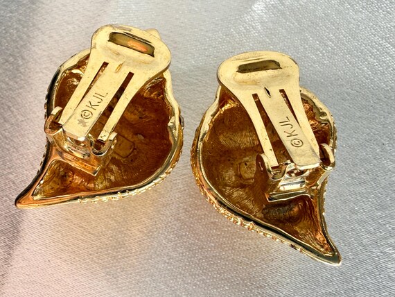 Vintage KJL Kenneth Jay Lane Conch Shell Clip On … - image 9
