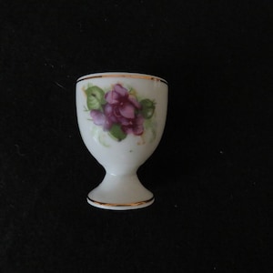 Egg Cup Floral