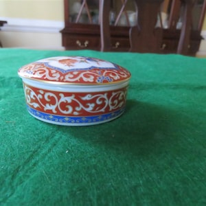 Vintage Kaiser Porcelain Red Gold Bird Ming Design Trinket Box