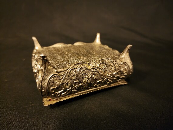 Vintage Japan Silver Tone Trinket/Jew Box Ornate … - image 7