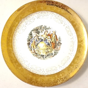 Two Vintage Crest-O-Gold Sabin 22k gold Couple Courting Plates
