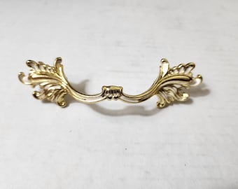 Vintage NOS Ajax French Provincial Drawer Cabinet Pull Brass and Ivory / Gold and White Retro C28