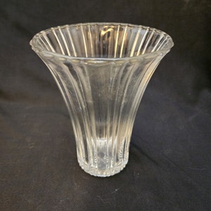 Vintage 1930s Anchor Hocking Old Cafe Clear Pattern Glass Flower Vase B28