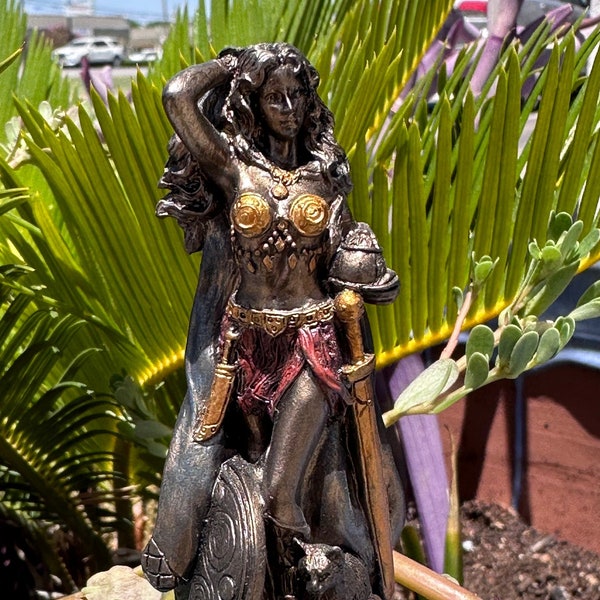 Freya Goddess Statue Mini