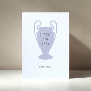 Orelhas Grandes - A6 Futebol Campeões Melhor Troféu #1 Jogo de Bola Esporte Bola Trocadilho Engraçado Feliz Aniversário Cartão de Amor - Personalização Grátis