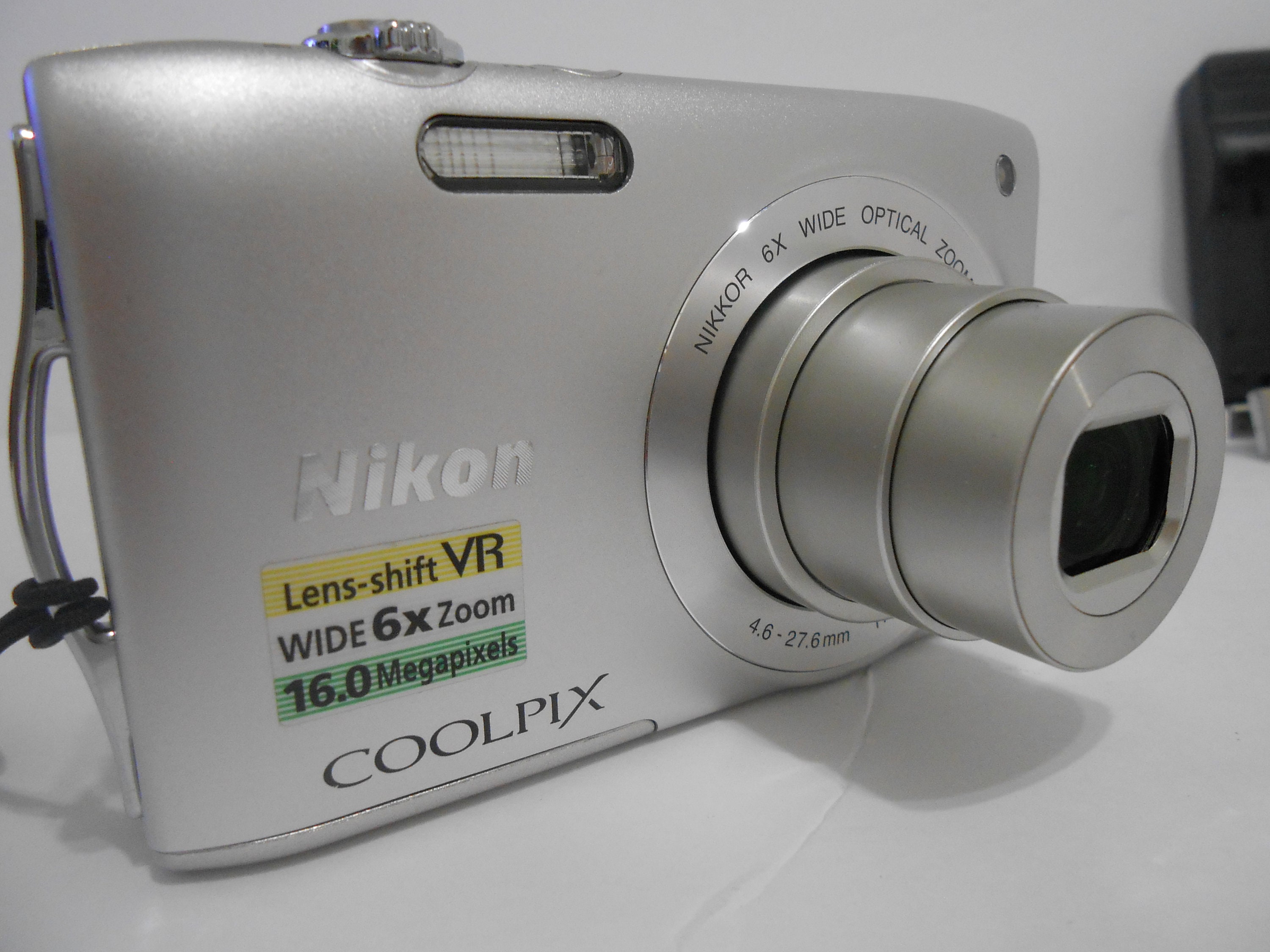 Nikon COOLPIX S3300 16 MP Digital Camera With 6x Zoom With Charger