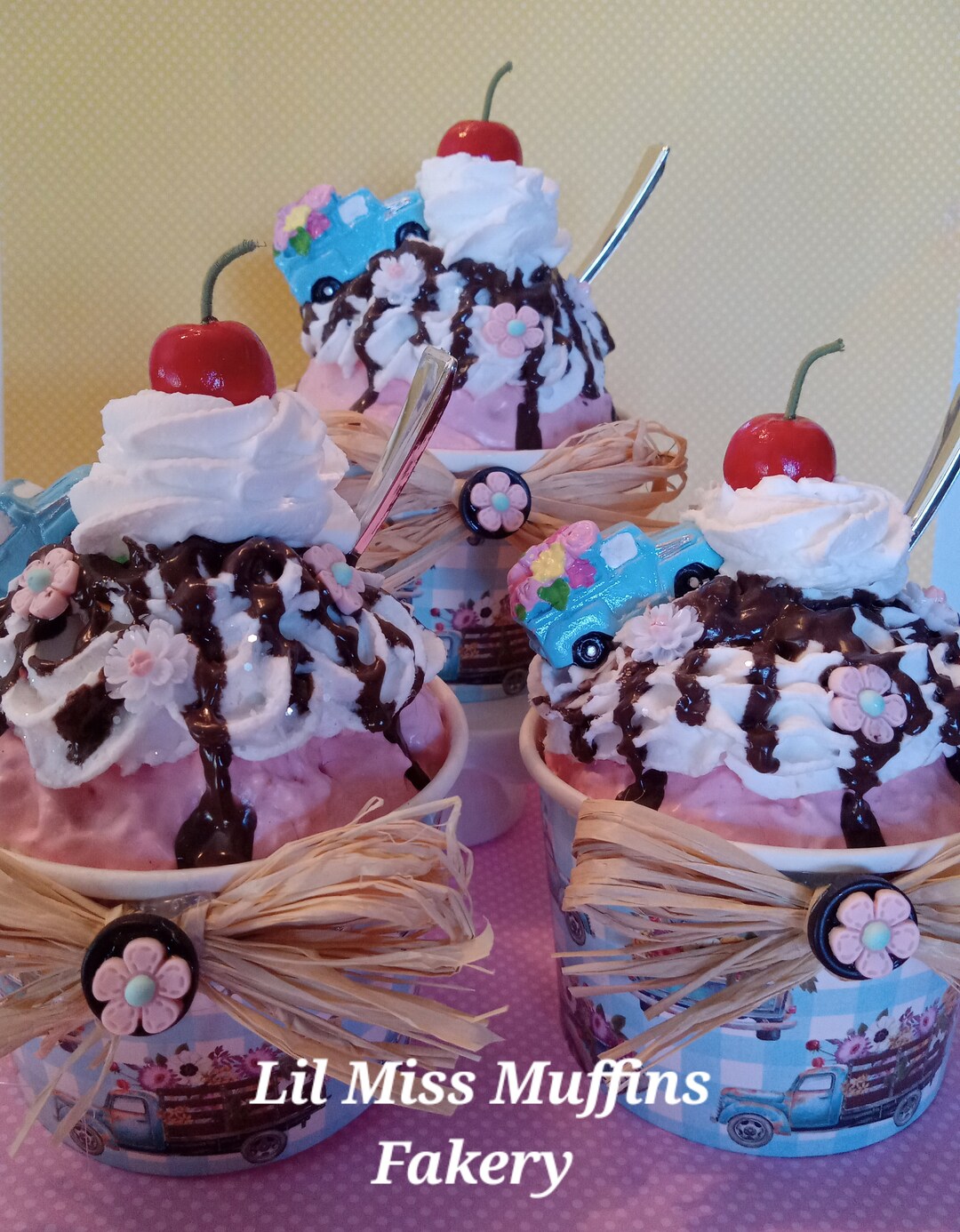 CLEARANCE Strawberry Ice Cream Sundae, Faux/fake Bake, Spring Truck ...