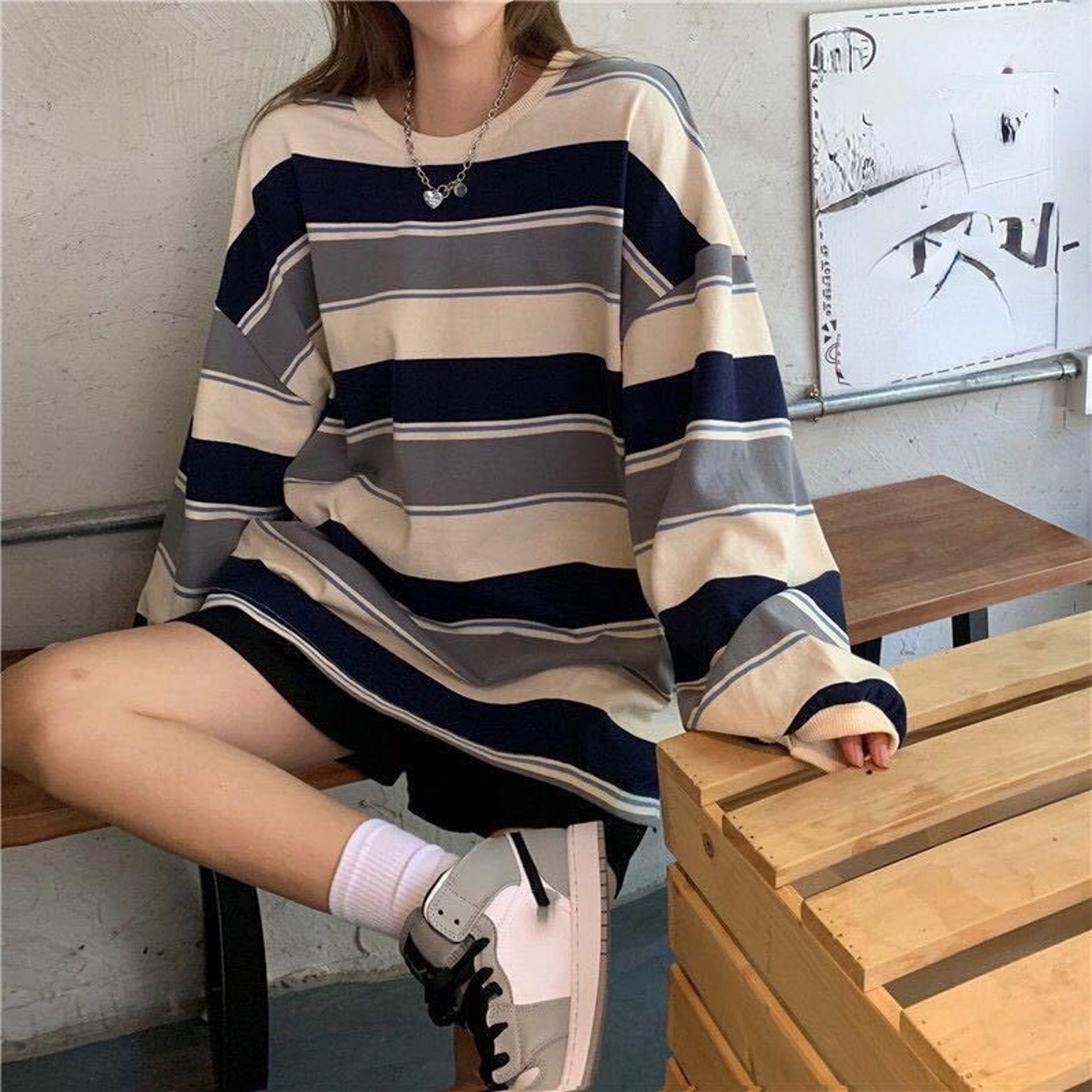 What Is Acubi Fashion? Cultural Origin & Popular Outfits 16 Striped O-Neck Long Sleeve T-Shirt