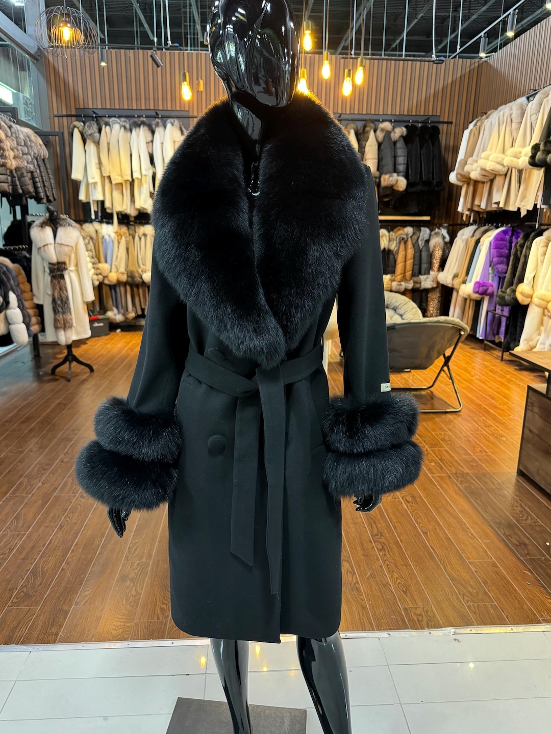 Cashmere Coat With Fur Collar And Cuffs Cellini Cashmere Wool