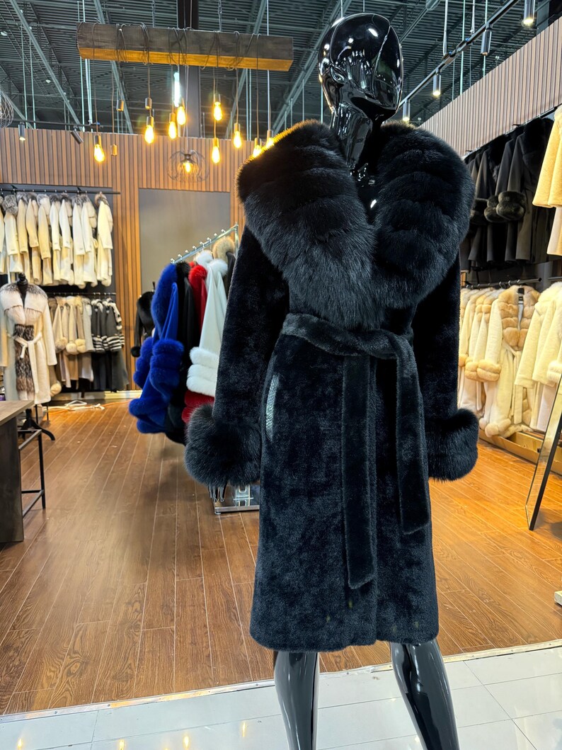 Handmade Black Fox Fur & Alcantara Coat: Luxury Women's Winter Fashion image 5