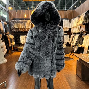Silver fox fur reversible coat - Etsy 日本