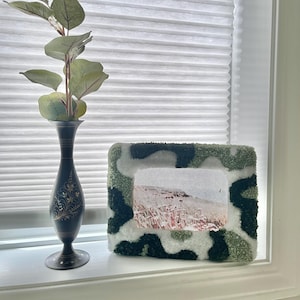 Handmade wavy pattern punch needle picture frame, hanging wall home decor, cute tufted art, 4x6 photo frame, fibre art textile, gift for her