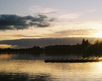 Beau coucher de soleil | Lochwinnoch, Écosse | Coucher de soleil | Nature | Décoration murale | Photographie 35 mm | Impression sur toileToile de papier