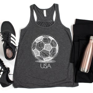 USA Soccer Tank Top USWNT FIFA World Cup T Shirt Futbol Women&#39;s Flowy Racerback Tank