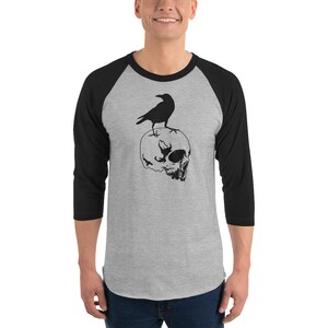 Raven on Skull Shirt Halloween Unisex 3/4 Sleeve Tee Crow on Top of Skull Halloween Creepy Bird T-Shirt Halloween Gift Spooky Season Shirt