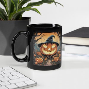 Kubek na kawę z motywem dyni na Halloween