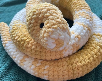 Squishy, Snuggly Snake Haakpatroon voor beginners *alleen patroon*