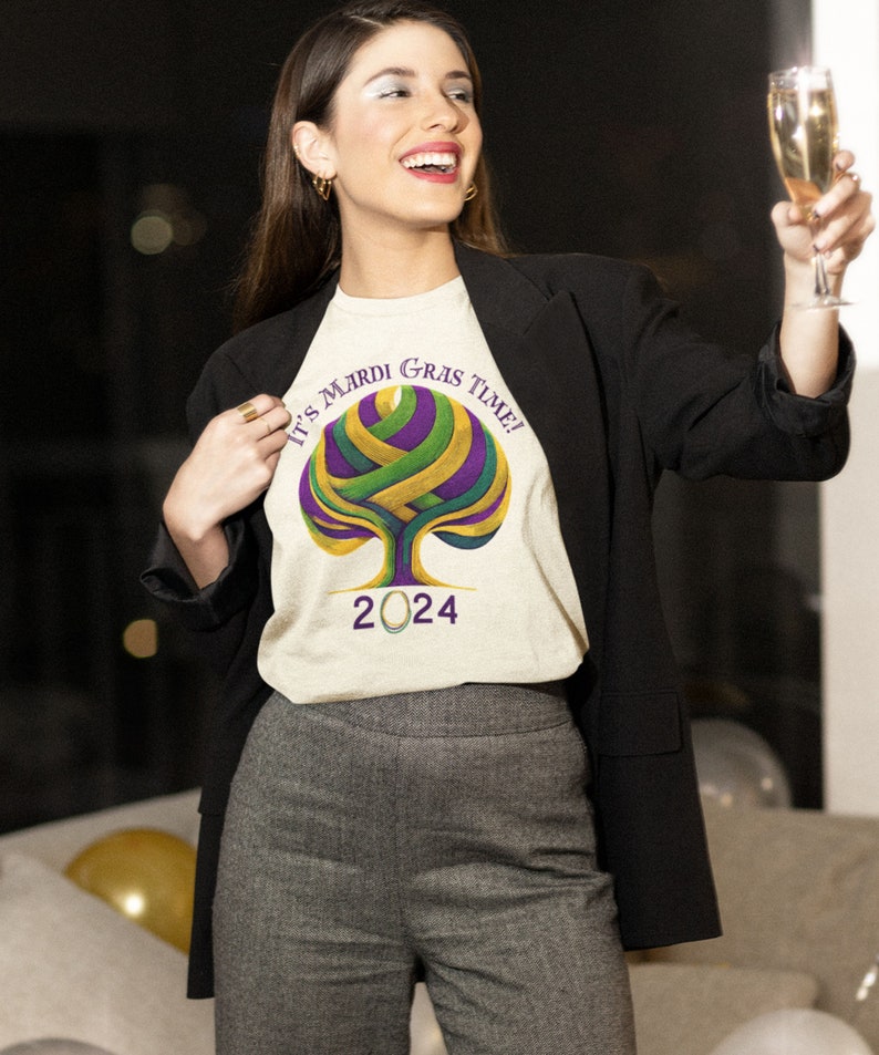 Mardi Gras Tree Tshirt, NOLA Shirt, Mardi Gras 2024 Carnival Shirt