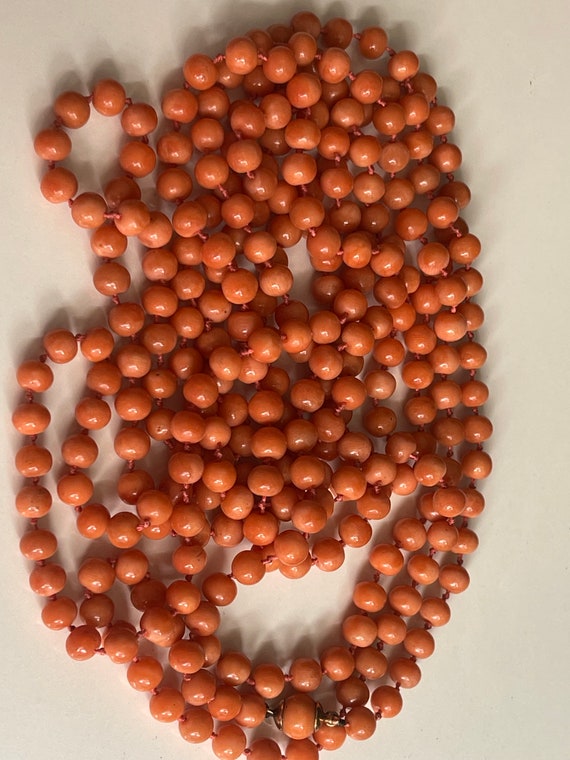 Antique vintage salmon coral necklace 89g 80” long