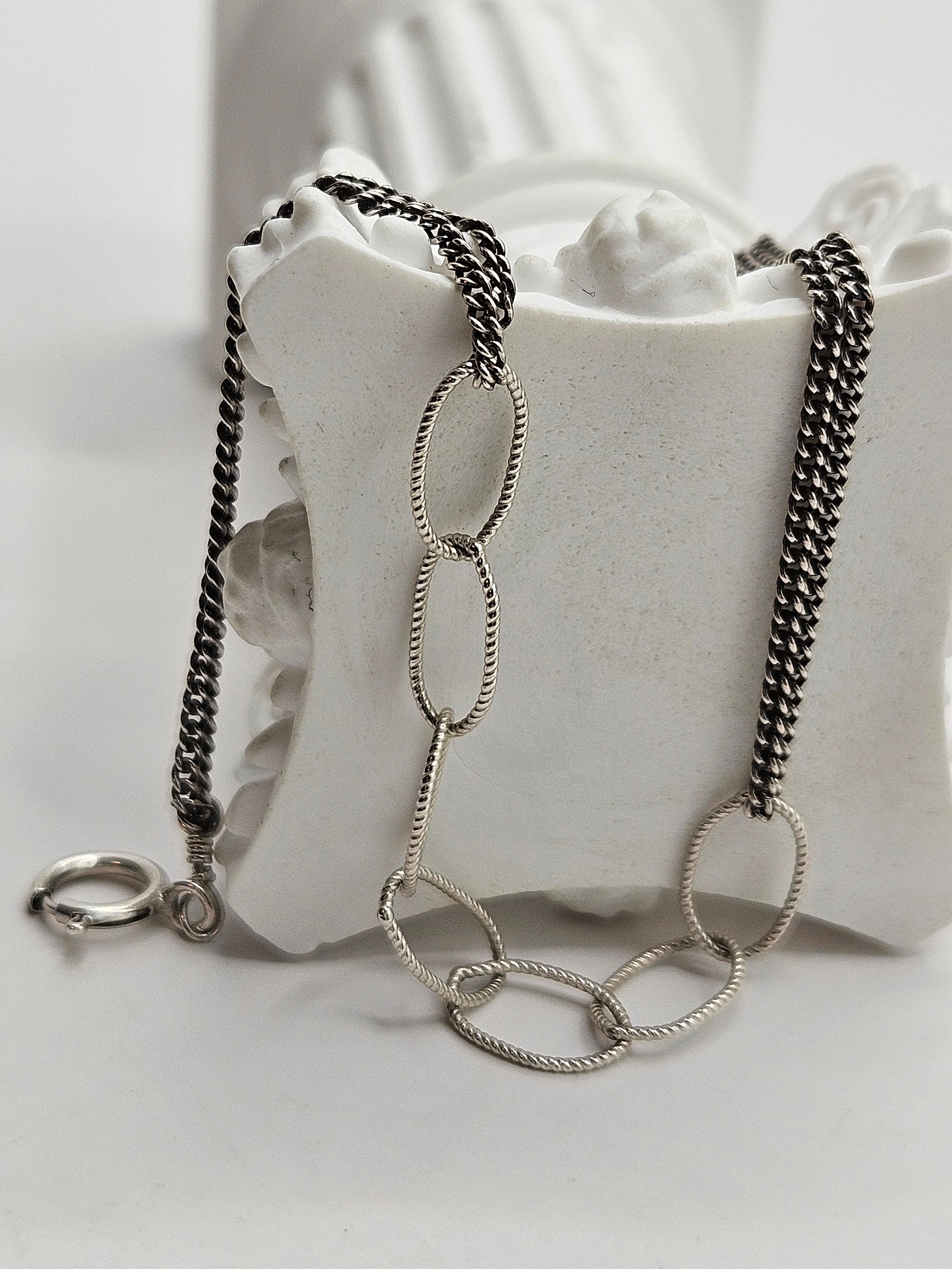 Elegant Unique Early 2000s Y2k Signed 925 Sterling SILVER CHAIN 