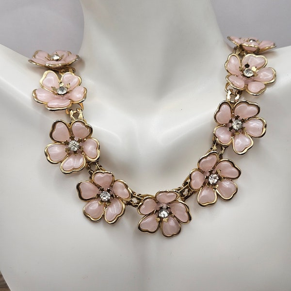 1950s-1960s Vintage Mid Century Retro RHINESTONE FLOWER NECKLACE 16" Adjustable Pearl Pink Nectar Gold Metal Accents Costume Estate Jewelry