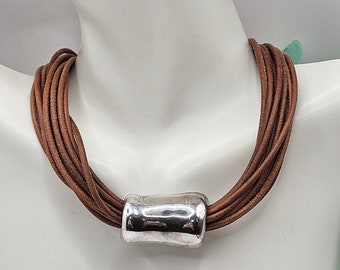Fabulous Modern Bohemian Vintage 90s - Early 00s Y2k Natural Brown LEATHER & STERLING CHOKER Necklace Western Silver + 14Strand Boho Jewelry