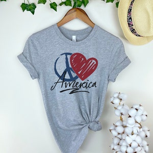 Love Peace America T-Shirts für 4. Juli T-Shirt Geschenk, Happy 4. Juli Heart Peace T-Shirts für Unabhängigkeitstag 4. Juli