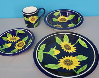 Gibson Everyday Handpainted Sunflower 16 Pc Dinnerware Set 4 Place Settings