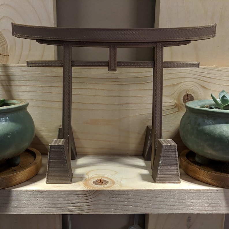 japanese-torii-gate-decor-bonsai-tree-display-anime-inspired-room