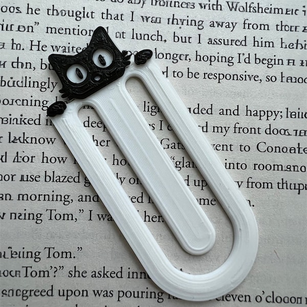 Peeking Cat Bookmark, Unique Page Marker, Kitty Book Accessory, Fun Novelty Gift, Feline Meme Inspired Item, Cool Book Lover Present