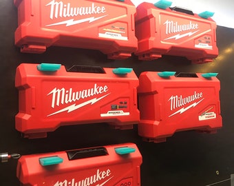 Milwaukee Case Hanger, Essential Contractor Tool, Handy Workshop Organizer, Versatile Mount Bracket, Practical Garage Attachment