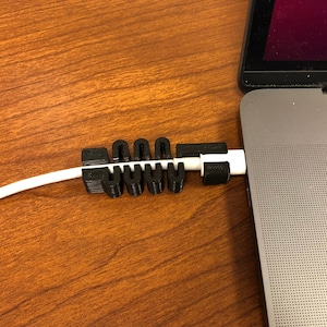 USB-C-kabelbeschermer, snoerbeschermer oplader, verlengkabel, connectorbeveiliging, macbook-accessoire, draadonderhoud, scheurpreventie