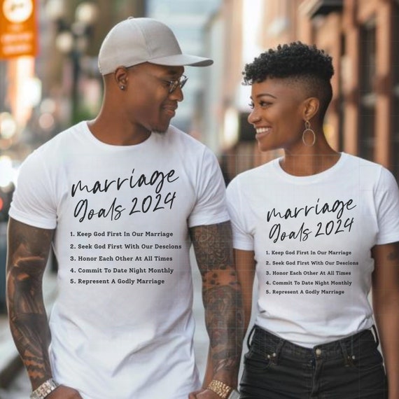 Anniversary Gift T-Shirt For 5 Years Marriage Couple Tee Anniversary Gift T-Shirt For 5 Years Marriage Couple Tee