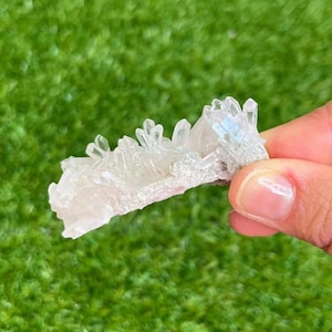 Pink Lemurian Quartz Cluster from Colombia 35g - Crystal Healing - Home Decor - Approx. 2.25&quot; x 1.5&quot; x 1&quot;