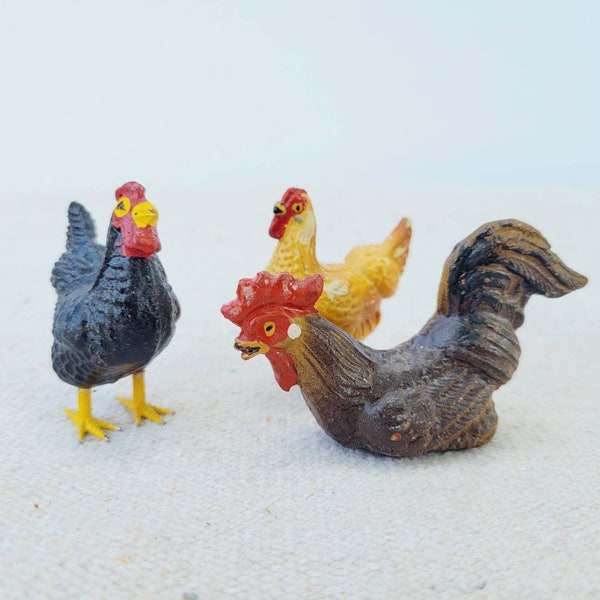 Vintage 1930's Set of 3 Putz Rooster Chicken Figurine Cast Metal Feet Composition