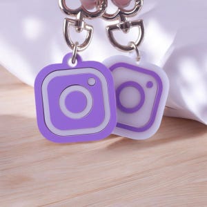 Instagram Smart Keychain, Tap and Follow, Social Media, NFC , Digital Business Card QR Code, contactless