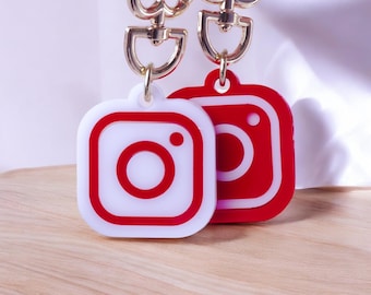 Instagram Smart Keychain, Tap and Follow, Social Media, NFC , Digital Business Card QR Code, contactless