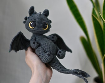 Crochet pattern for black dragon PDF English, Spanish, France amigurumi