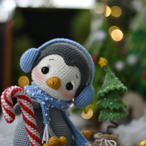Crochet pattern for Penguin Pin the christmas toy, PDF English, France amigurumi xmas image 9